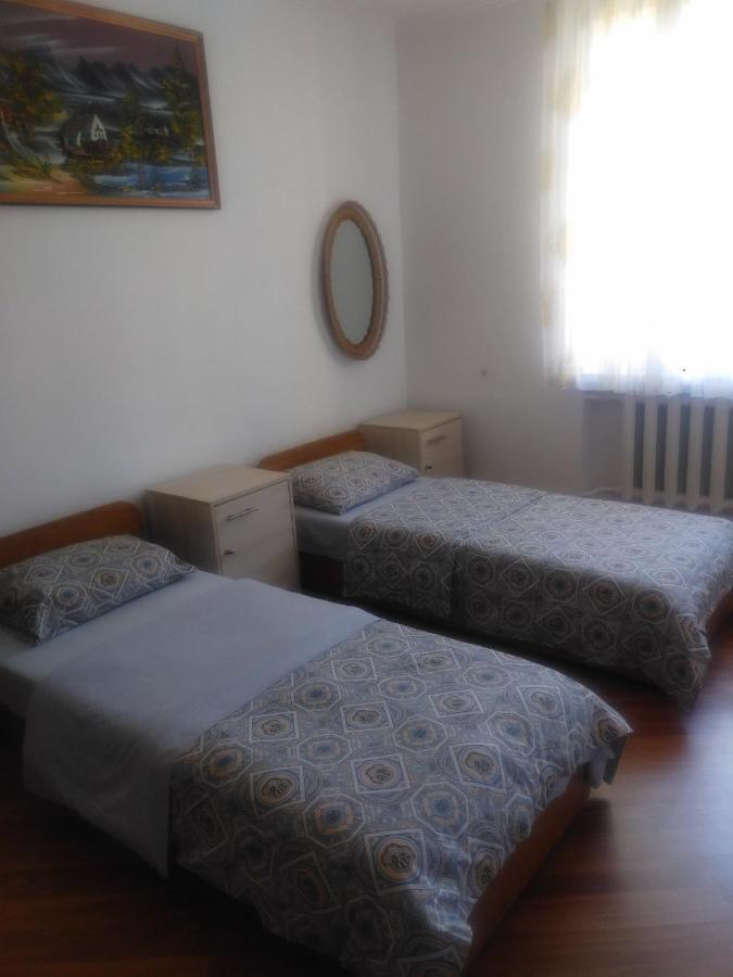 Миниотель Mukatjevo Eksteriør billede