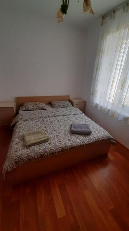 Миниотель Mukatjevo Eksteriør billede
