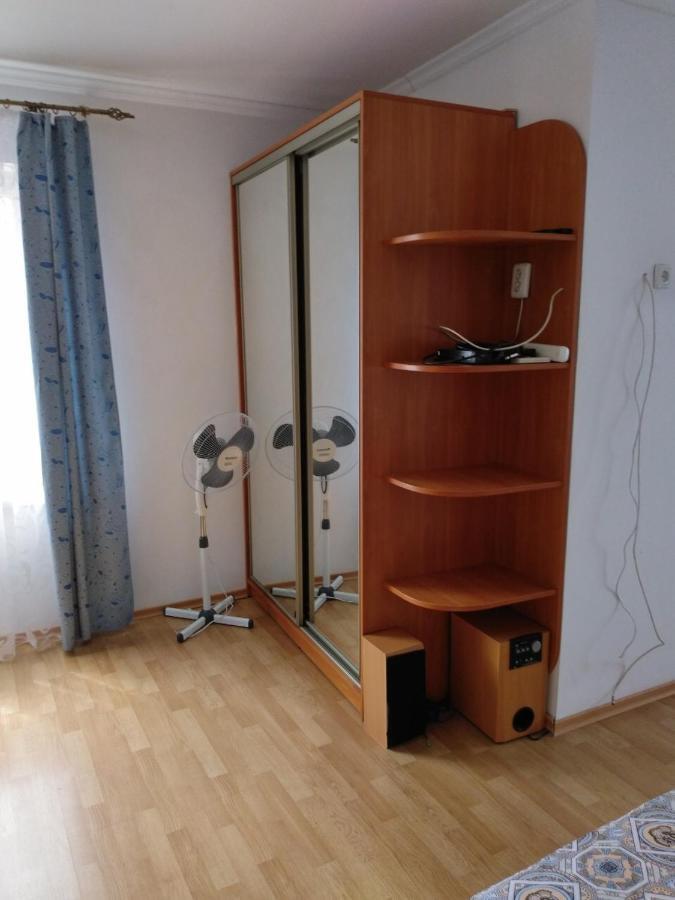 Миниотель Mukatjevo Eksteriør billede